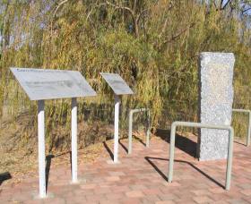 Cowra Military And Migrant Camps - Hotel Accommodation 0
