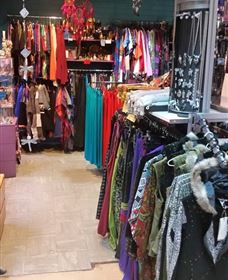 Earth Spirit Natures Clothing And Giftware - Hotel Accommodation 1