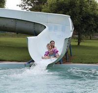 Albury Swim Centre - Hotel Accommodation