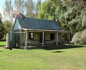 Woolpack Inn Museum - Hotel Accommodation 1