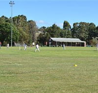 Coddington Park and Roberts Park - Hotel Accommodation