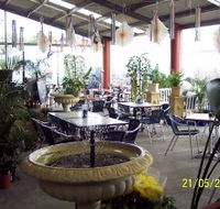 Warwicks Gardens Galore - Hotel Accommodation