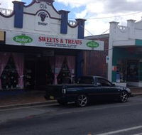 Taylors Sweets and Treats - Hotel Accommodation