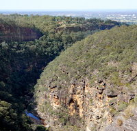 Glenbrook Gorge track - Hotel Accommodation