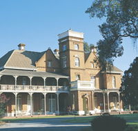 Woodbridge 1885 - Hotel Accommodation