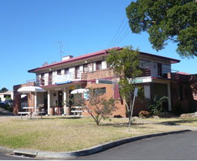 The Oaks NSW Hotel Accommodation