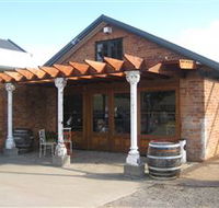 Eling Forest Cellar Door and Cafe - Hotel Accommodation