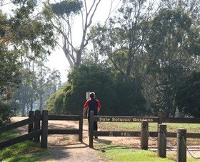 Sale Botanic Gardens - Hotel Accommodation 0