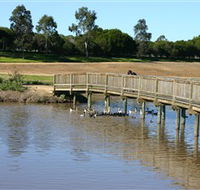 Sale Common Wetlands - Hotel Accommodation