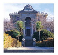 Lambie Town Walk - Hotel Accommodation
