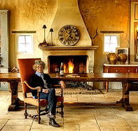 Sally Beresford Antiques/French Farmhouse Tables - Hotel Accommodation