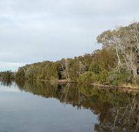 Lake Macquarie State Conservation Area - Hotel Accommodation