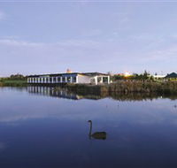 Port of Brisbane Visitors Centre - Hotel Accommodation