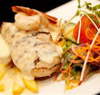 Manning River Hotel - Hotel Accommodation