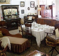 Wingham Self-Guided Heritage Walk - Hotel Accommodation