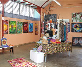 Dunghutti Ngaku Aboriginal Art Gallery - Hotel Accommodation 0