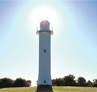 Yamba Lighthouse - Hotel Accommodation