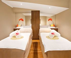 Aqua Vitae Day Spa - Hotel Accommodation 2
