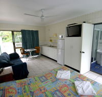 Tropical Palms Inn - Hotel Accommodation