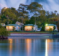 Boyds Bay Holiday Park - Hotel Accommodation