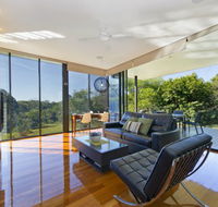 Glass On Glasshouse - Hotel Accommodation