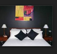 Cudgerie Little House - Hotel Accommodation