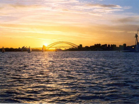 Australian Spirit Sailing Company - Hotel Accommodation 3