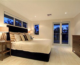 The Beach House Sanctuary Point - Hotel Accommodation 5