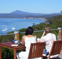 Snug Cove Bed and Breakfast - Hotel Accommodation