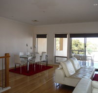 Avalon A - Hotel Accommodation