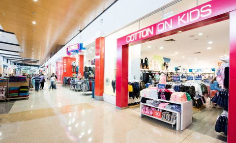 Noosa Civic Shopping Centre - Hotel Accommodation 4