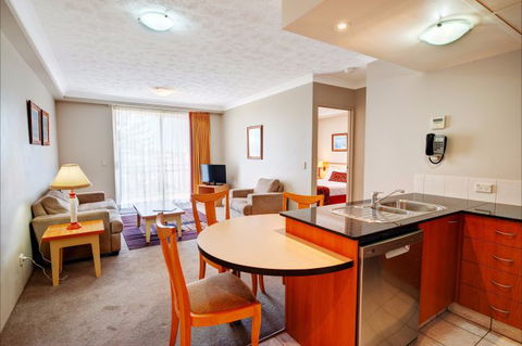 Palazzo Colonnades - Hotel Accommodation 0