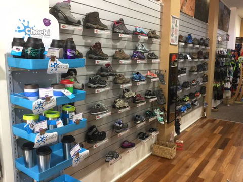 Lone Dingo - Hotel Accommodation 1