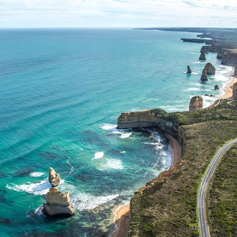 Down Under Thrills - Hotel Accommodation 1