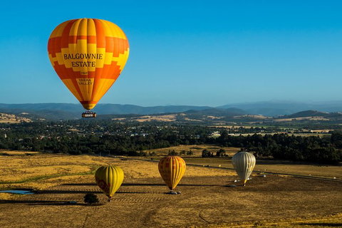 Yarra Valley Balloon Flight And Winery Tour - Hotel Accommodation 13