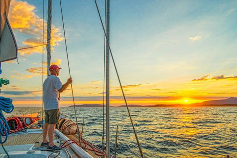 Half-Day Sailing On The Derwent River From Hobart - Hotel Accommodation 6