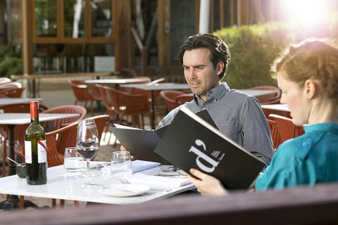 D'Arenberg McLaren Vale: The Blending Bench And 8-Course Degustation With Wine Pairing - Hotel Accommodation 1