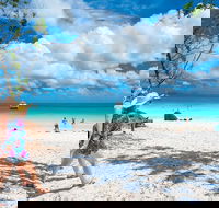 Whitehaven Beach Half-Day Cruises - Hotel Accommodation