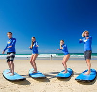 Learn to Surf at Surfers Paradise on the Gold Coast - Hotel Accommodation