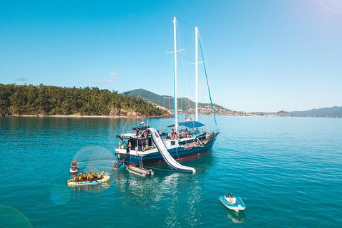2 Night Whitsunday Islands Cruise On Atlantic Clipper From Airlie Beach - Hotel Accommodation 0