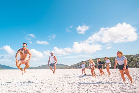 2 Night Whitsunday Islands Cruise On New Horizon From Airlie Beach - Hotel Accommodation 1
