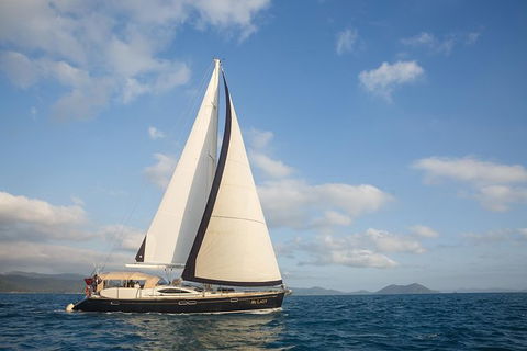 Three Night Cabin Charter MiLady - Hotel Accommodation 0