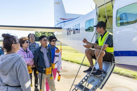 Scenic Flight - Great Barrier Reef, Heart Reef, Whitehaven Beach & Hill Inlet! - Hotel Accommodation 14