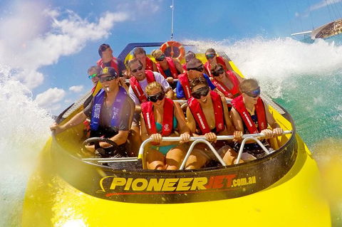 Airlie Beach Jet Boat Thrill Ride - Hotel Accommodation 8