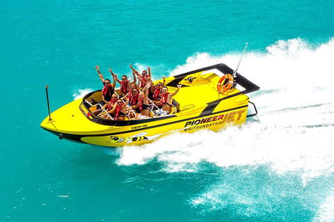 Airlie Beach Jet Boat Thrill Ride - Hotel Accommodation 2