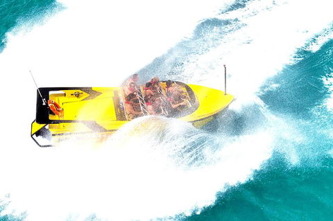 Airlie Beach Jet Boat Thrill Ride - Hotel Accommodation 9