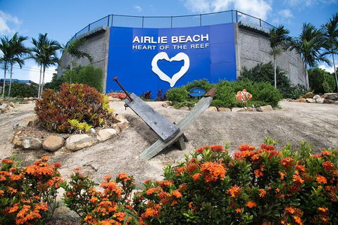 Airport Transfers - Return (round Fare) Share Shuttle Service - Hotel Accommodation 1