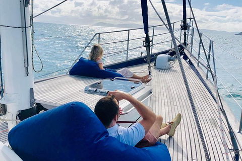 Day Sail On Lux Whitsundays, Whitsundays, Australia - Hotel Accommodation 0