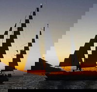Magnetic Island Sunset Sail - Hotel Accommodation