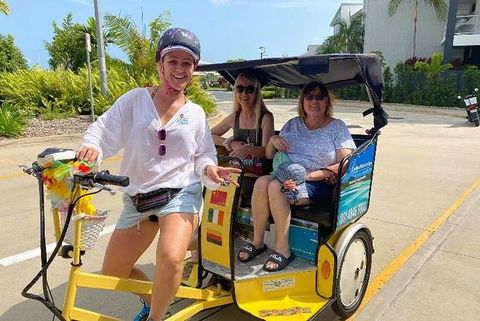 Private Airlie Beach Tuk-Tuk Tours - Hotel Accommodation 3